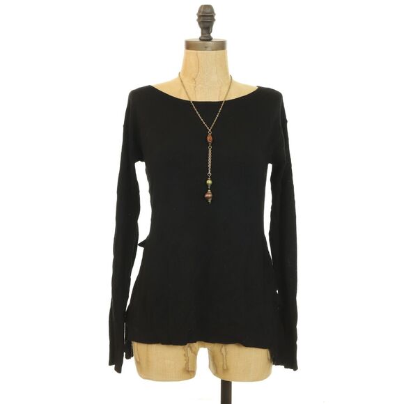 Chelsea28 Nordstrom Sweater Top Size XS Ruffle Back Black Lightweight EUC B1 - Picture 1 of 3